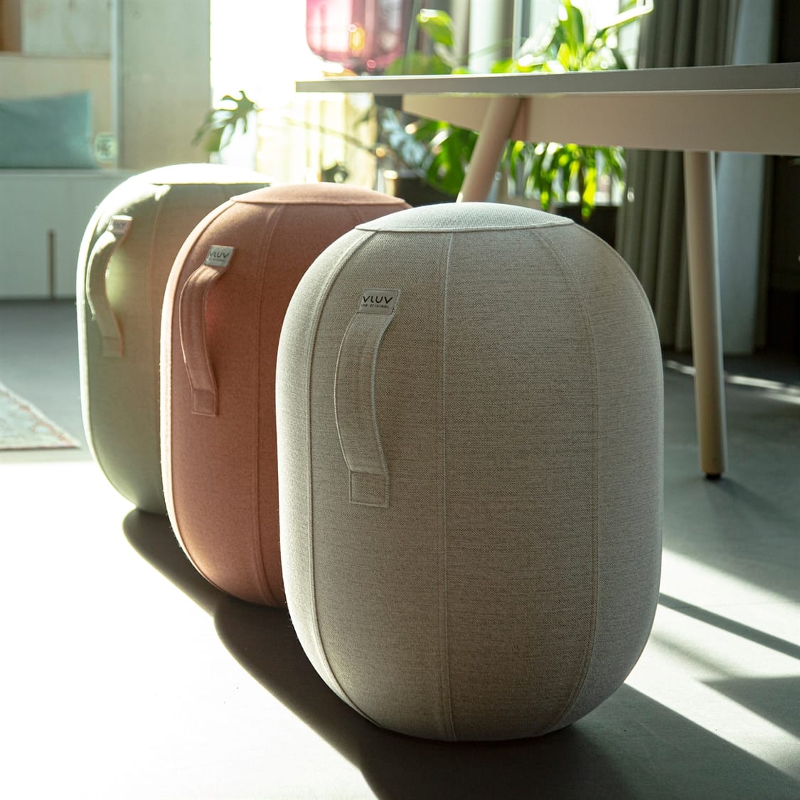 VLUVバランスボール KAPSUL M STOV ペトロ―ル 楽天市場】KAPSUL カプスール バランスチェア VLUV｜バランスボール